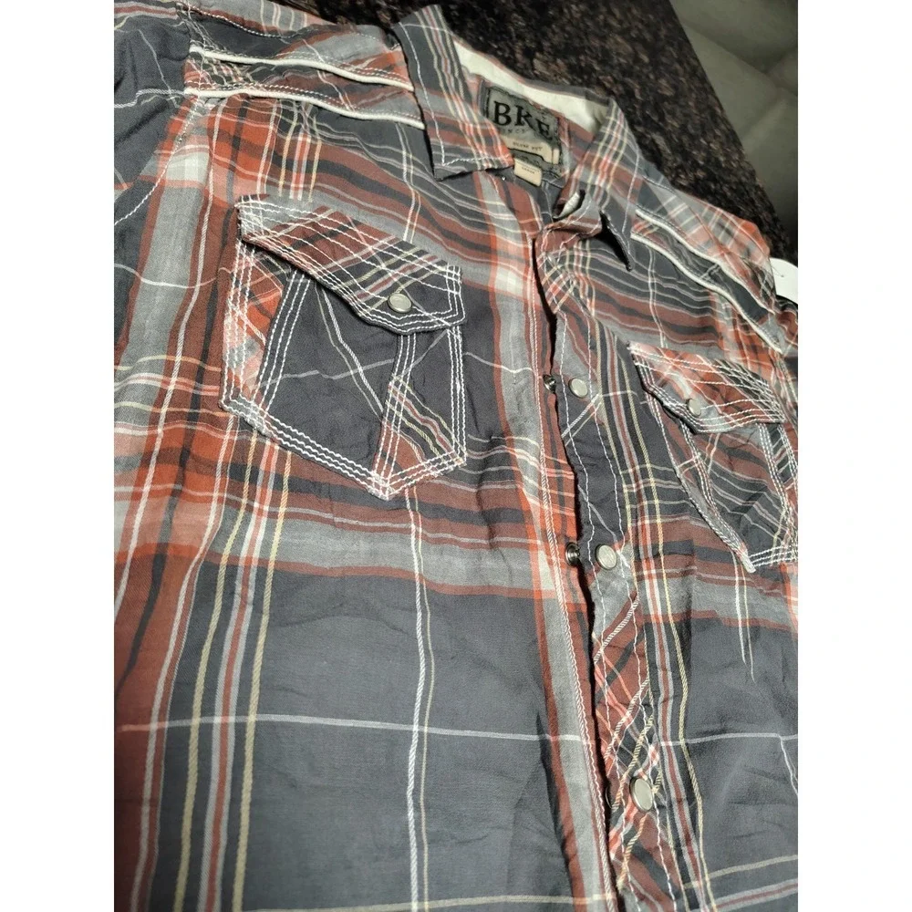 BKE Men's Plaid Button Up Shirt with Metal Buttons. Large
